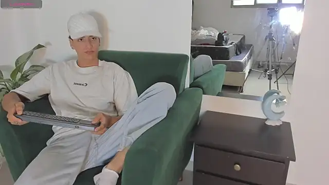 two milkyway online show from 10.24.25