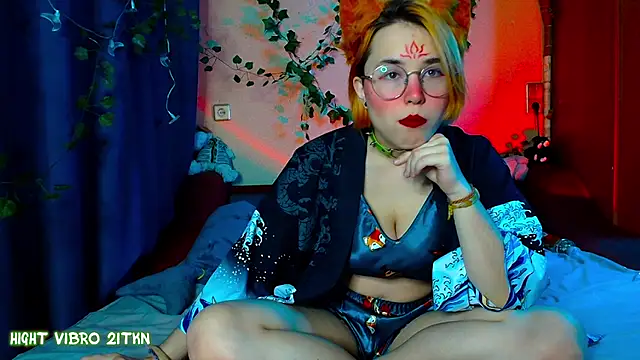 TrickyKitsune online show from 02.20.25