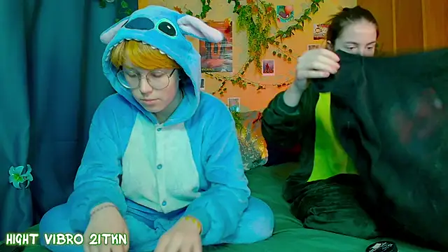 TrickyKitsune online show from 09.27.25