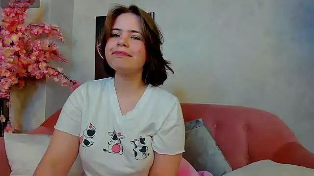 EricaElliott online show from 02.04.25