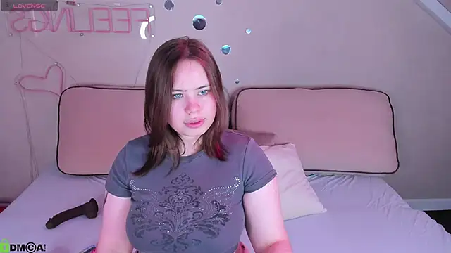 EricaElliott online show from 10.17.25