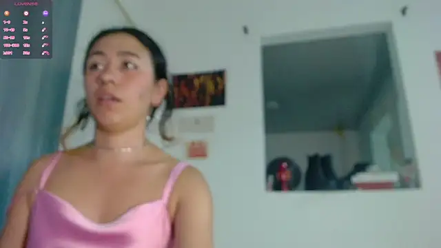 Snapshot of Maam_Ine chatting on 11.13.25 Maam Ine online show from 11.13.25