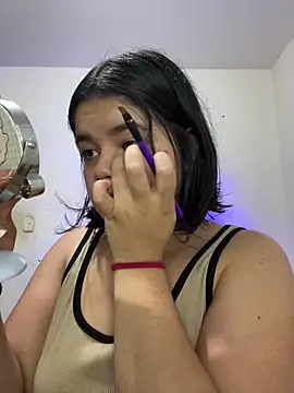 Snapshot of pretty_angela1 chatting on 12.26.24 pretty angela1 online show from 12.26.24