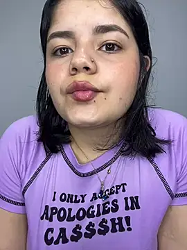 Snapshot of pretty_angela1 chatting on 02.26.25 pretty angela1 online show from 02.26.25