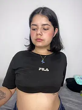 Snapshot of pretty_angela1 chatting on 02.27.25 pretty angela1 online show from 02.27.25