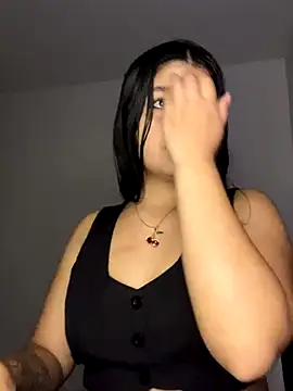 Snapshot of pretty_angela1 chatting on 09.12.25 pretty angela1 online show from 09.12.25