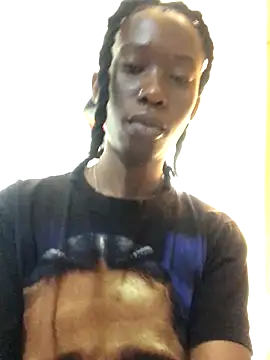 Snapshot of xxSexyTalia28 chatting on 10.31.25 xxSexyTalia28 online show from 10.31.25