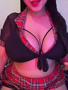 Snapshot of Hit_Jouri chatting on 11.29.25 Hit Jouri online show from 11.29.25