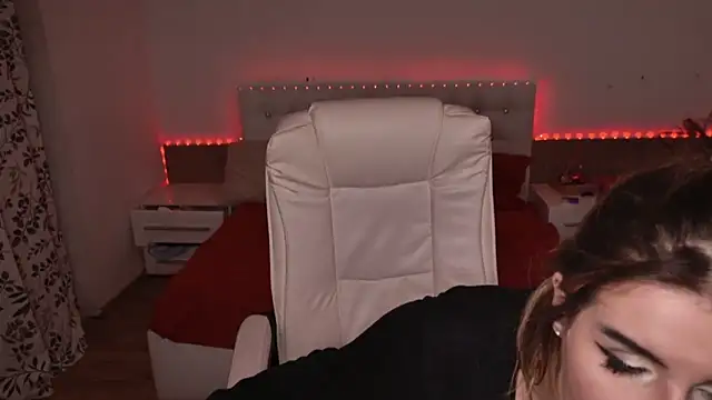 StellaFrost online show from 03.15.25