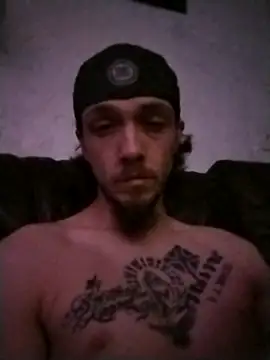 Snapshot of charmingHWC chatting on 11.09.25 charmingHWC online show from 11.09.25