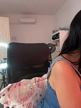 Snapshot of KarolRubi1 chatting on 06.06.26 KarolRubi1 online show from 06.06.26