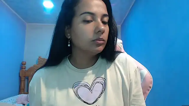 Coral0403 online show from 10.29.25