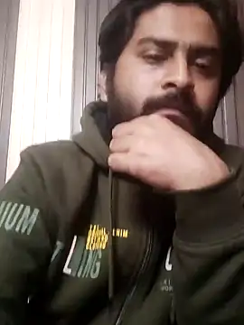 Snapshot of indihotguy chatting on 02.04.25 indihotguy online show from 02.04.25