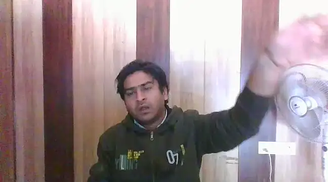 Snapshot of indihotguy chatting on 02.10.25 indihotguy online show from 02.10.25