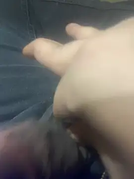 Snapshot of indihotguy chatting on 02.15.25 indihotguy online show from 02.15.25