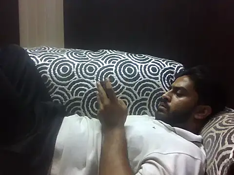 Snapshot of indihotguy chatting on 10.07.25 indihotguy online show from 10.07.25