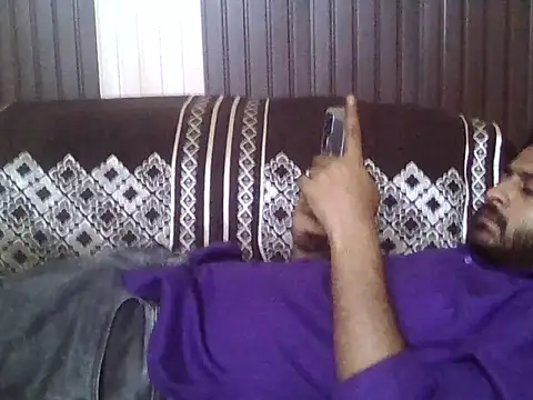 indihotguy online show from 04.18.26