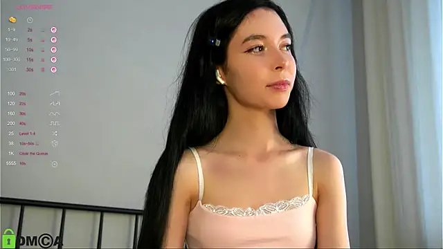 LittleOriana online show from 10.02.25