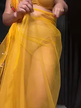 Snapshot of soumita chatting on 01.06.25 soumita online show from 01.06.25