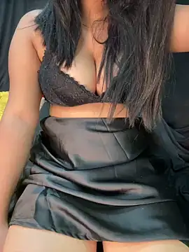 Snapshot of soumita chatting on 02.21.25 soumita online show from 02.21.25