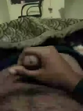 Snapshot of chinchi chatting on 01.11.25 chinchi online show from 01.11.25