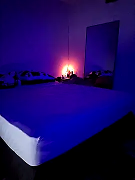 Snapshot of hotemberly_jake chatting on 11.26.25 hotemberly jake online show from 11.26.25