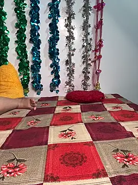 tanvihot2 online show from 10.31.25