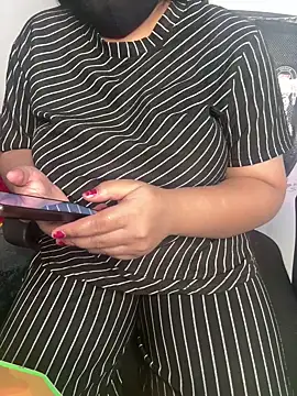tanvihot2 online show from 04.21.26