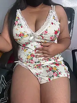 tanvihot2 online show from 05.08.26