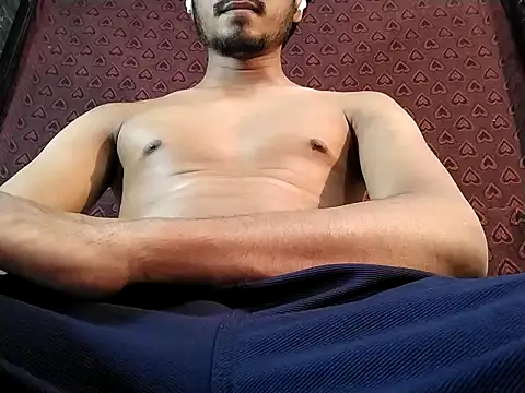 Ultimate cHappiE online show from 12.15.25