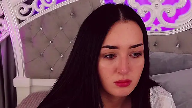 KimKhallifa online show from 02.01.25