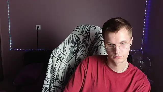 Leonnextdoor online show from 12.30.24