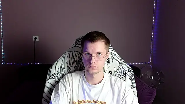 Leonnextdoor online show from 01.02.25