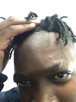 Snapshot of Redfucks333 chatting on 11.11.25 Redfucks333 online show from 11.11.25