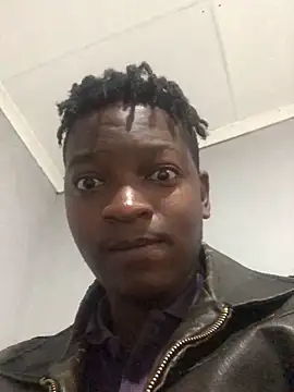 Snapshot of Redfucks333 chatting on 11.25.25 Redfucks333 online show from 11.25.25