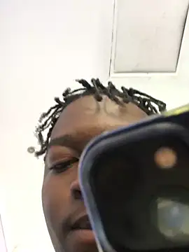 Snapshot of Redfucks333 chatting on 12.03.25 Redfucks333 online show from 12.03.25