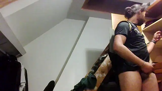 Levi Latino online show from 07.05.26