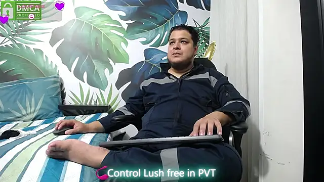 Snapshot of narendra_dayaramm chatting on 03.07.25 narendra dayaramm online show from 03.07.25