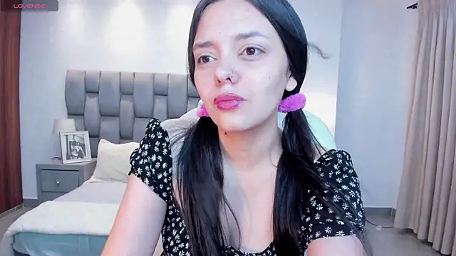 amelia cherry online show from 02.04.25