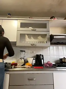 amelia cherry online show from 09.17.25