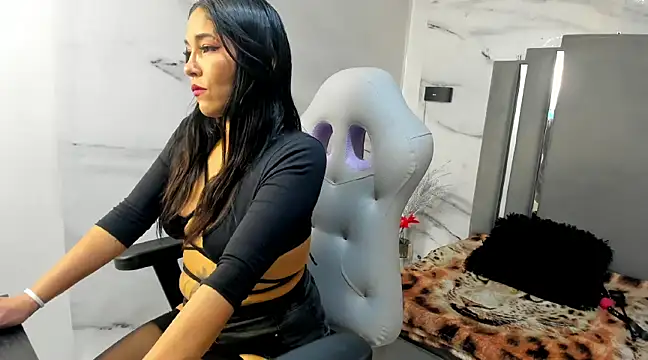 Lorena watson online show from 02.20.25