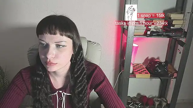 Snapshot of worship_vika chatting on 02.26.25 worship vika online show from 02.26.25