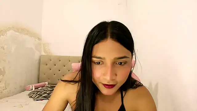 Miss noah18 online show from 04.25.26