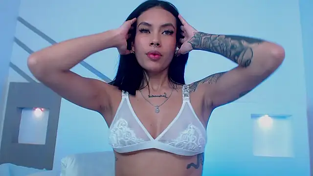 VenusEvans1 online show from 01.05.25