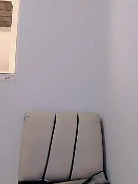 Brendabluee online show from 01.01.25