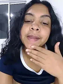 Brendabluee online show from 01.05.25