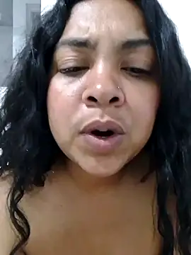 Brendabluee online show from 02.21.25