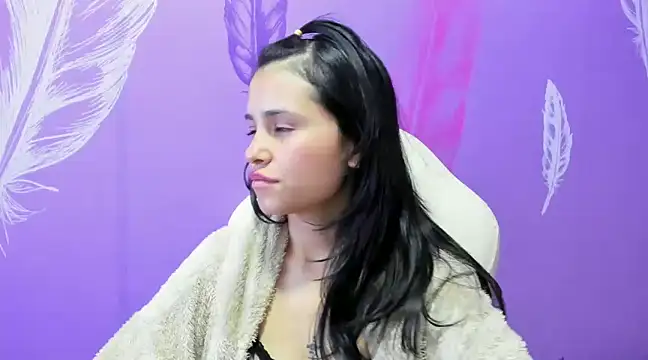 Snapshot of arissha_lee chatting on 01.28.25 arissha lee online show from 01.28.25