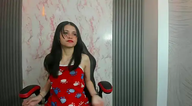 Snapshot of arissha_lee chatting on 02.14.25 arissha lee online show from 02.14.25