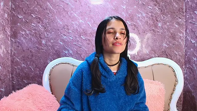 Snapshot of arissha_lee chatting on 03.21.25 arissha lee online show from 03.21.25